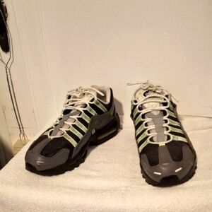 Nike Air Max 95 Utility Gray and Green Athletic Sneakers
